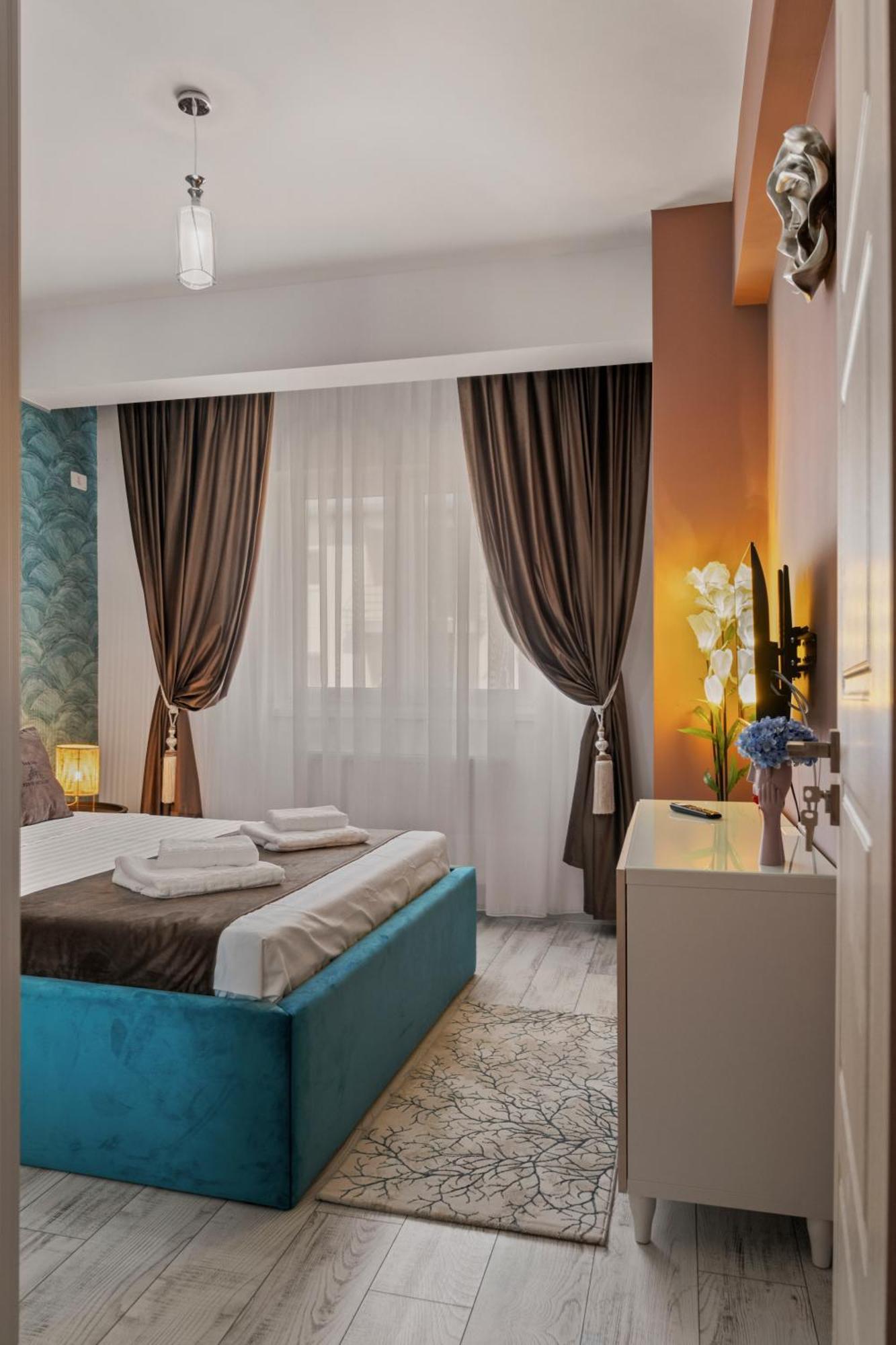 Comfort Azure Bucureşti Ngoại thất bức ảnh